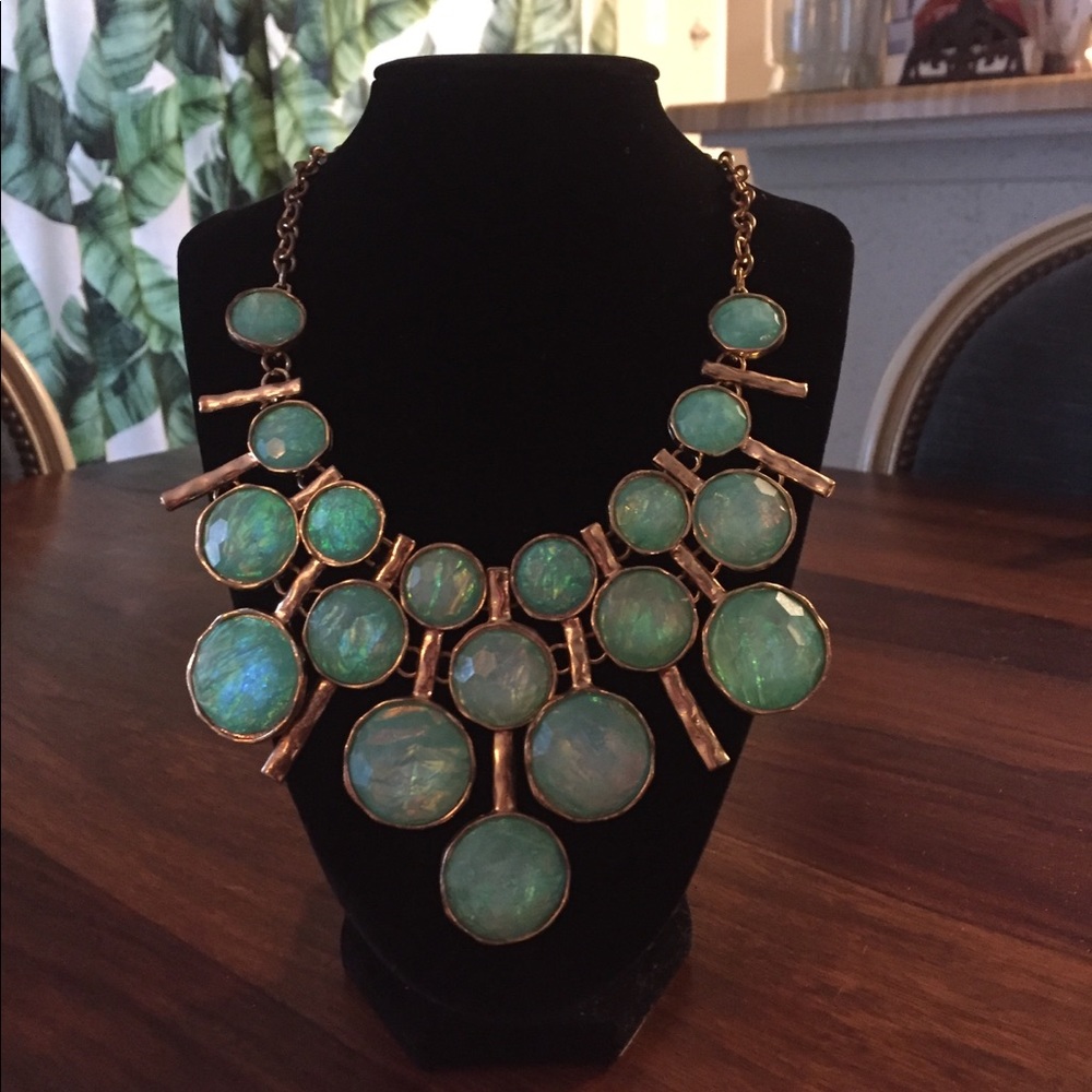 Iridescent Mint stone necklace